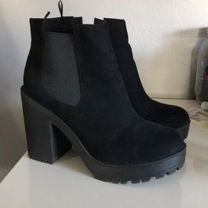 Black Boots